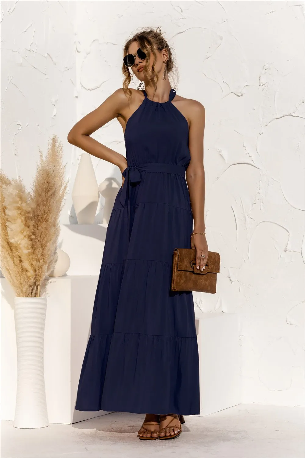 Halter neck lace halter stitching dress long skirt