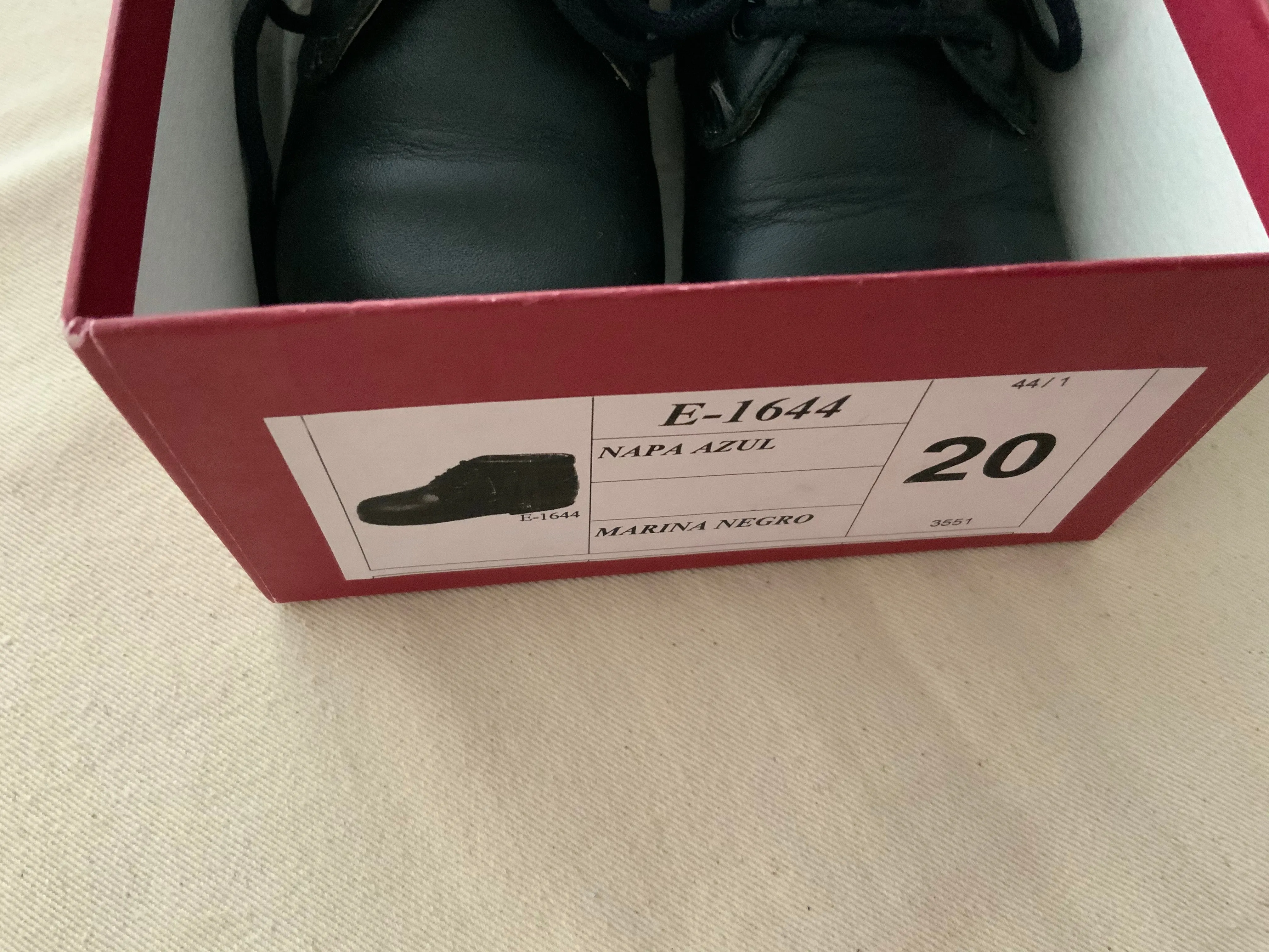 Natik Navy Blue Leather Shoes Size 20 Boys Children As worn by Prince George children