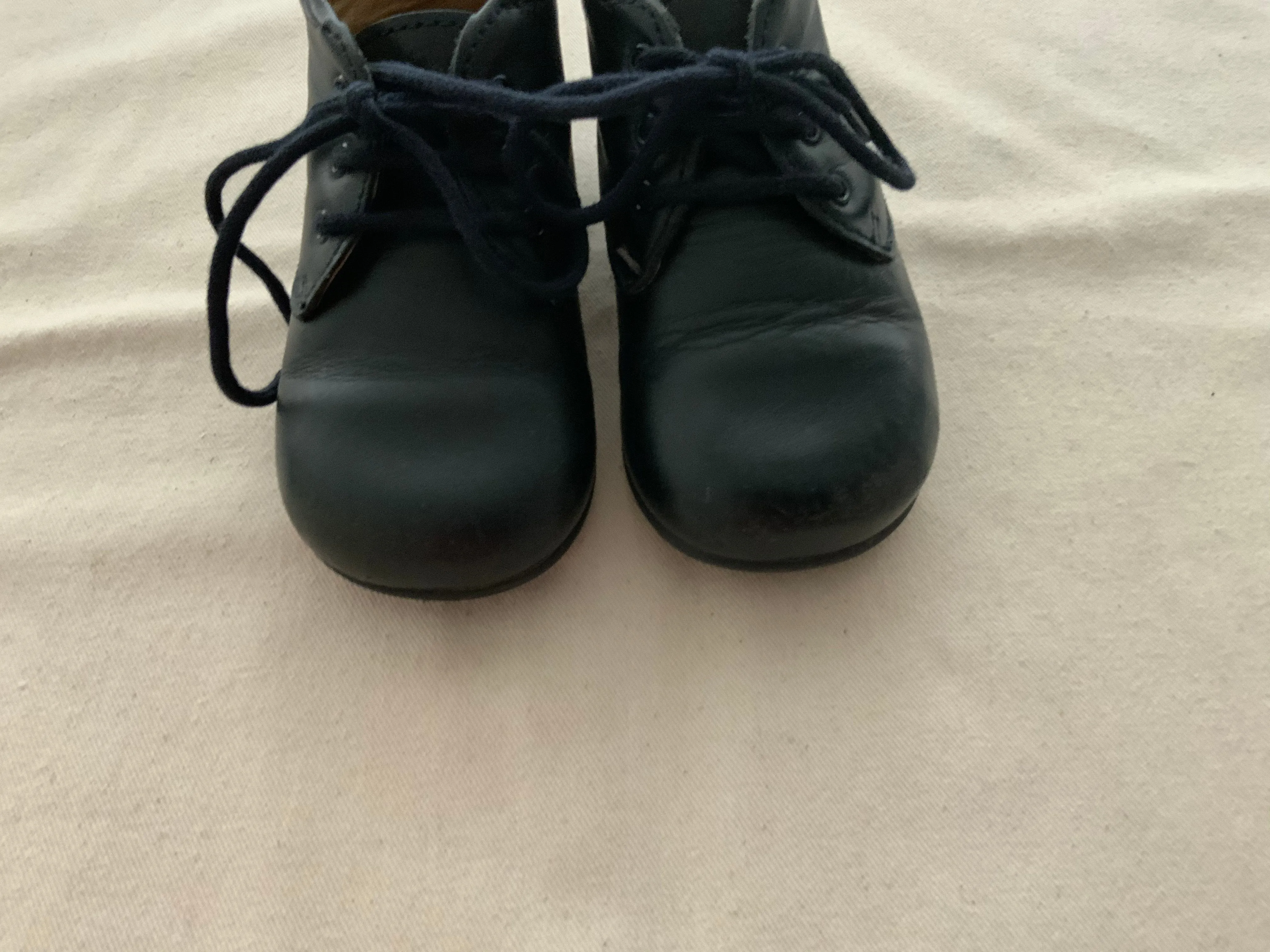 Natik Navy Blue Leather Shoes Size 20 Boys Children As worn by Prince George children