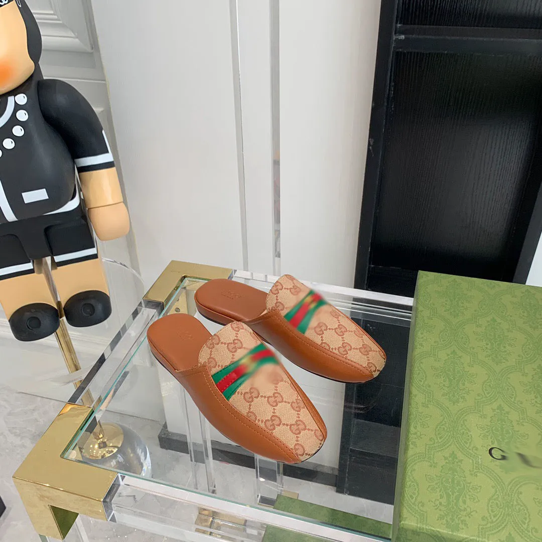 SE624 Size 5-9    Material: Cowhide  Lining: Sheep skin Sole: Italian leather