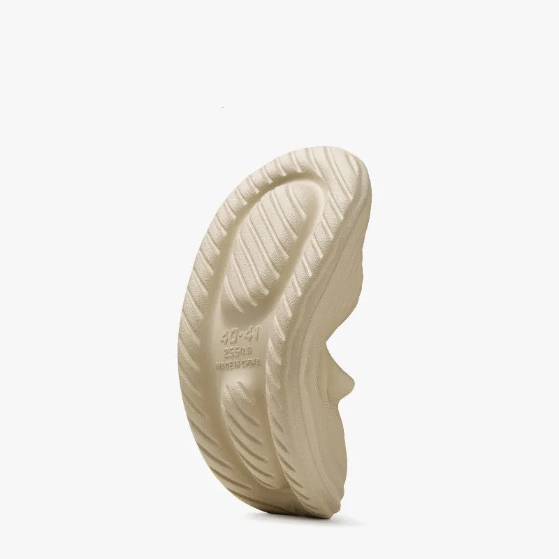 Slippers Feel Like Stepping On Feces For Men And Women To Wear Externally